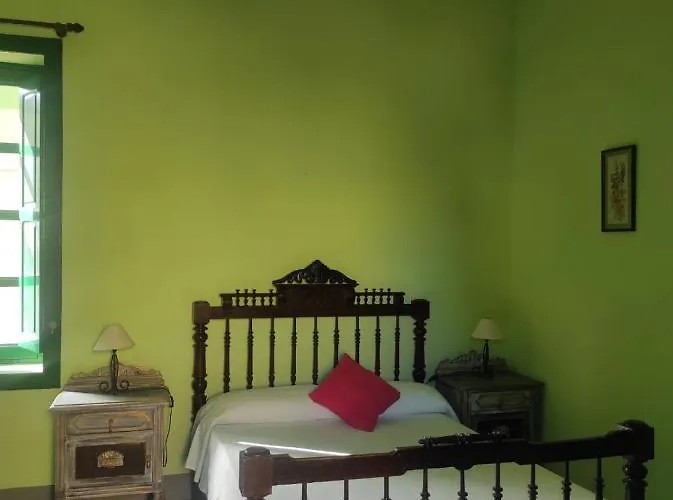 Gavilanes * Σάντα Κρουζ Τενερίφης